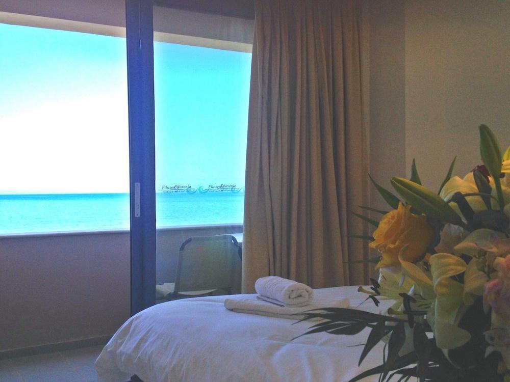 Filoxenia Beach Hotel レティムノ エクステリア 写真